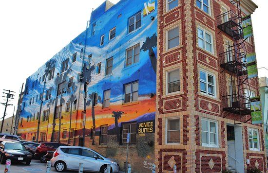Mural on the side of Venice Suites